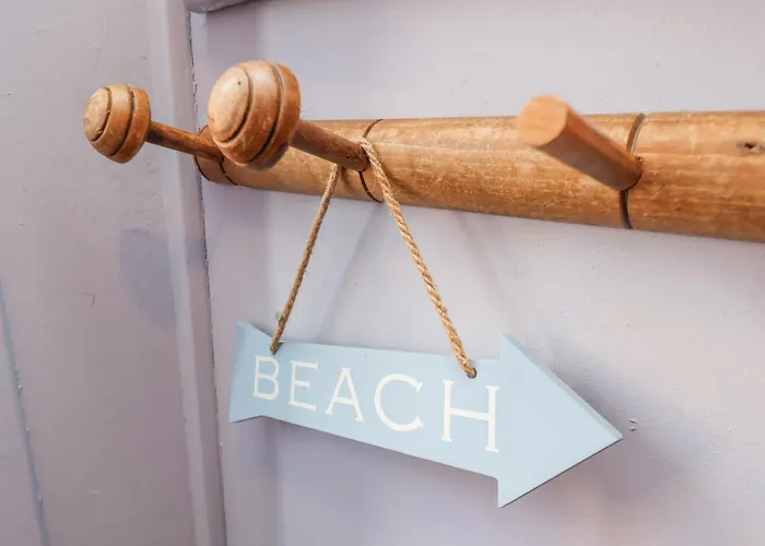 Adventure * ウィットビー