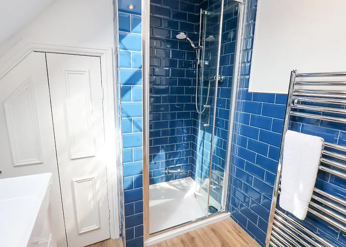 Adventure ウィットビー